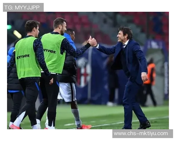 萨拉赫与佩德里双双入选足坛最佳阵容引发热议球迷期待新赛季表现