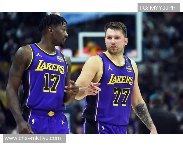 今天湖人对决热火直播盛况回顾与精彩瞬间分享